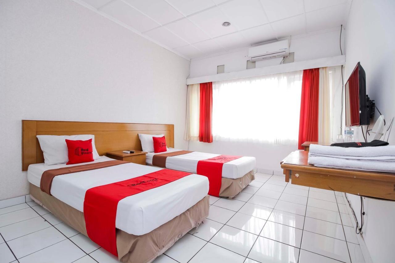 Wisma tamu Reddoorz Near Kampung Gajah